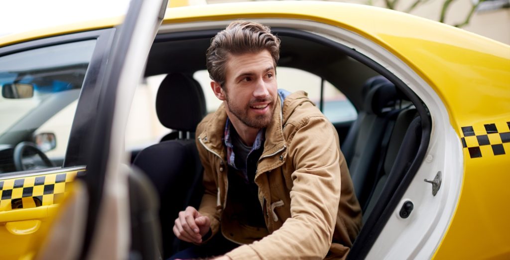 VIP comfort and reliable rides: Burlington to Montreal by car service