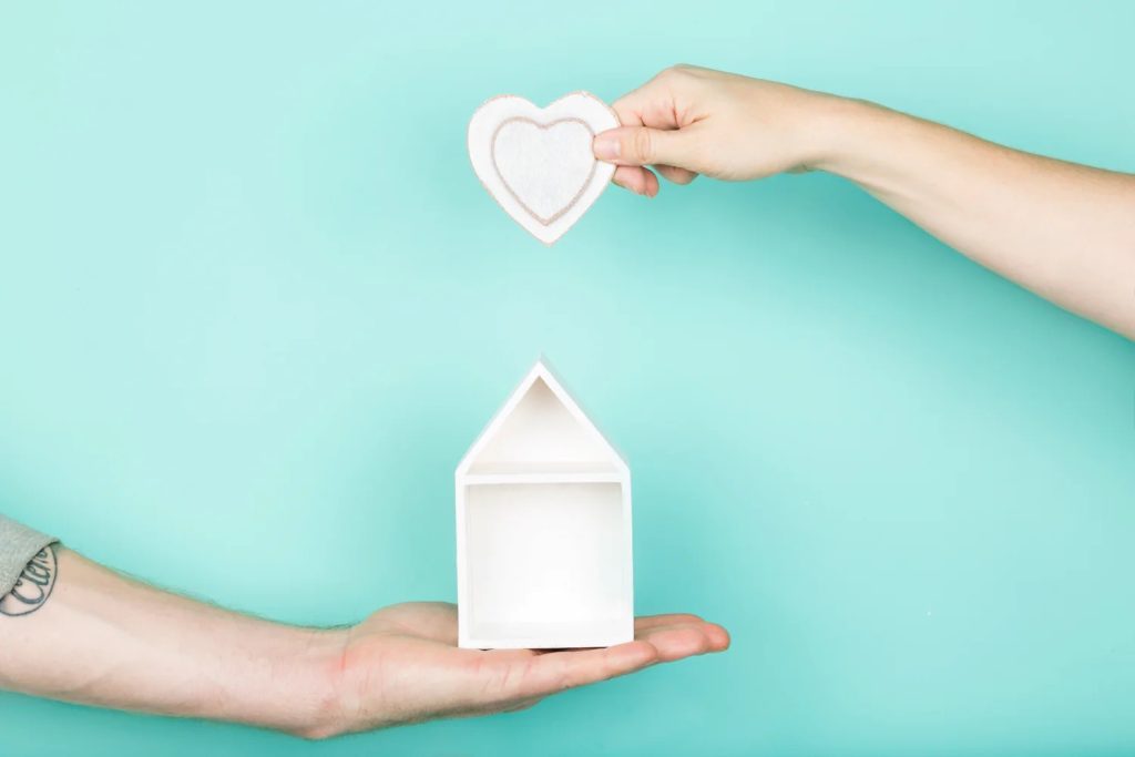 Fresh, real comfort: buying furniture and interior design online