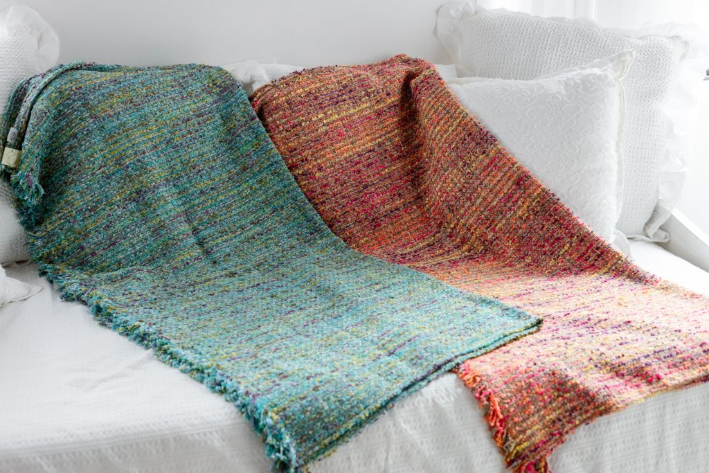 Elevate Rooms with Unique Home Décor and Sofa Cushion Covers