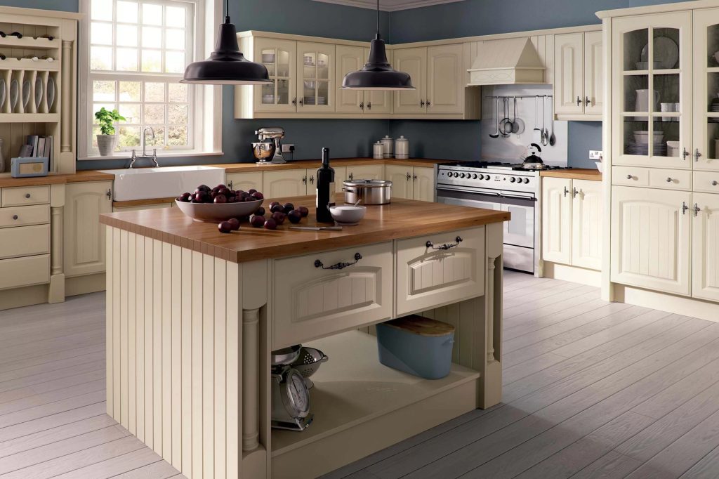 Shaker Style Kitchen Doors and Slab Options for Modern Homes