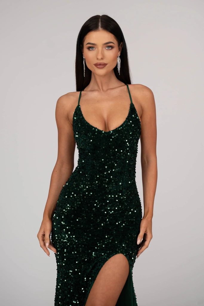 Glisten in Style: The Ultimate Sparkle Mini Dress Guide