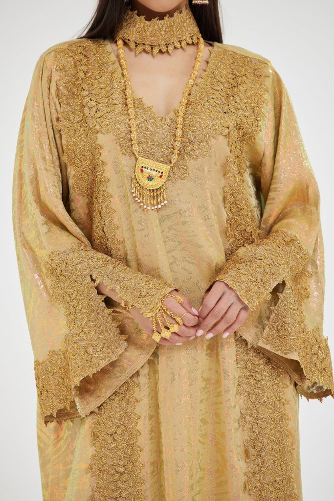 Luxurious Eid Abayas: Elevate Your Celebration in Style