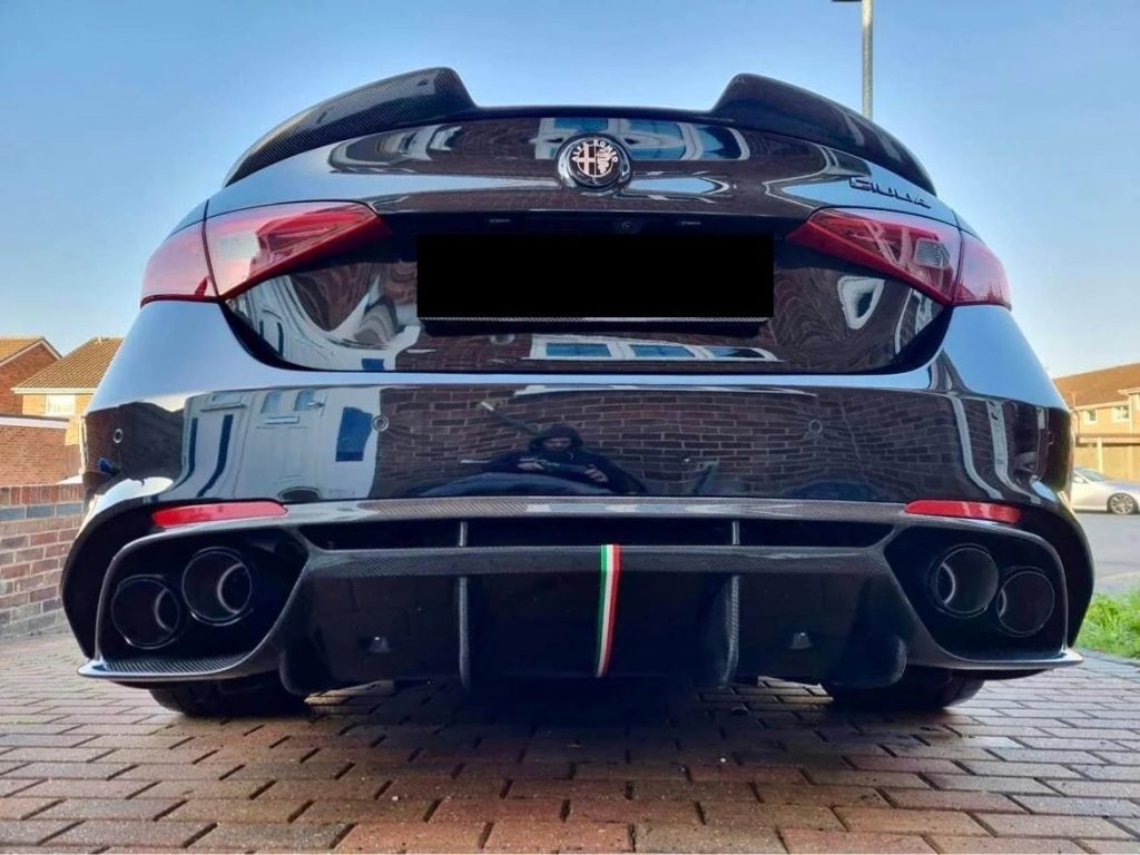 Premium Defender 110: 007 Black Edition 2020 Body Kit Overview Premium Defender 110: 007 Black Edition 2020 Body Kit Overview