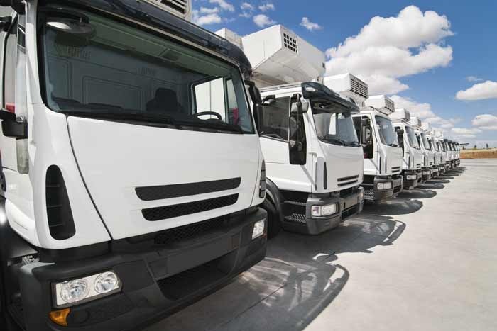 How a smart fleet dash camera boosts safety and efficiency How a smart fleet dash camera boosts safety and efficiency