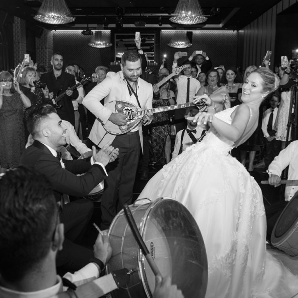 Elegant Bouzouki Music for Your Melbourne Event Elegant Bouzouki Music for Your Melbourne Event